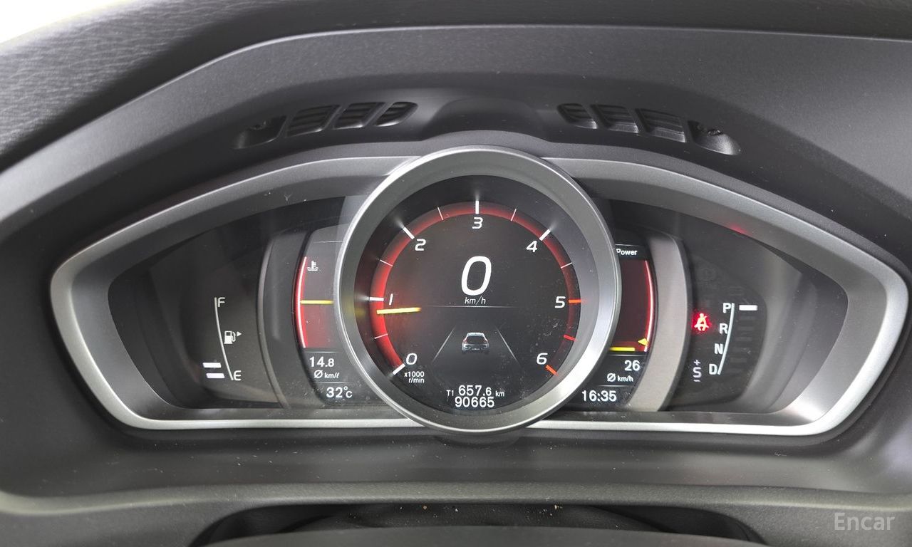 Volvo V40 Cross Country D3 2019