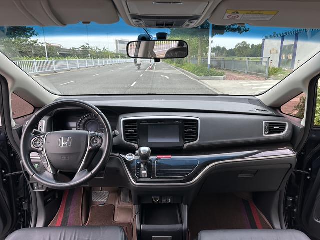Honda Odyssey 2018 2.4L Smart Enjoy