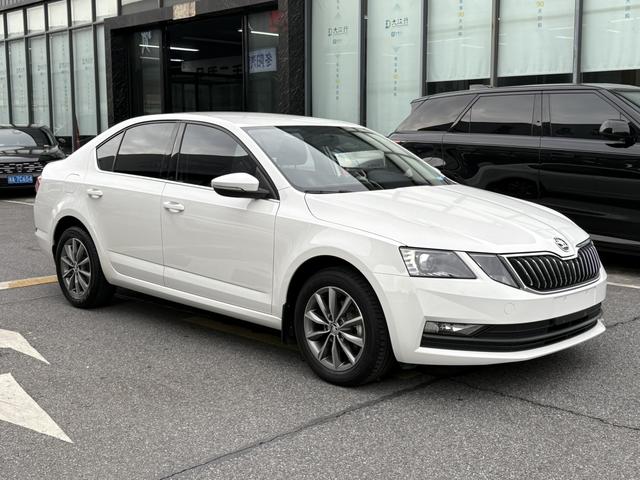 Skoda Octavia 2021 1.5L Auto Comfort