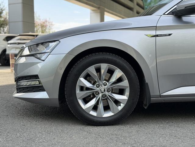 Skoda Superb 2019 TSI330 DSG Comfort