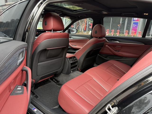 BMW 5 Series 2022 Facelift 530Li Leading M Sport Package
