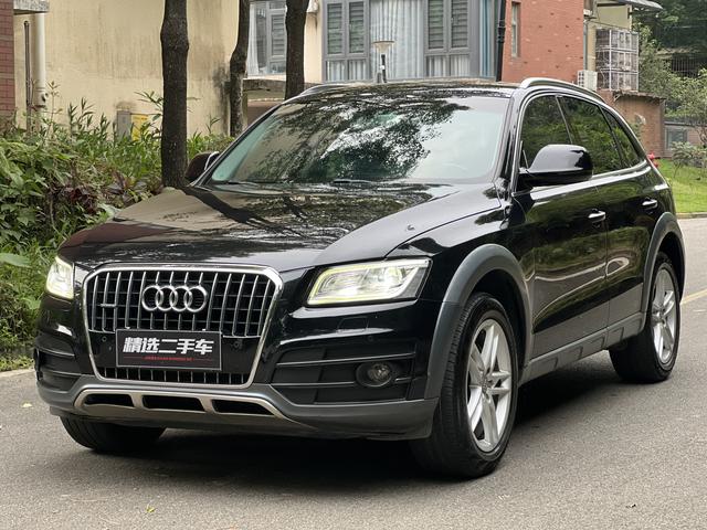 Audi Q5 2018 Heritage 40 TFSI Tech