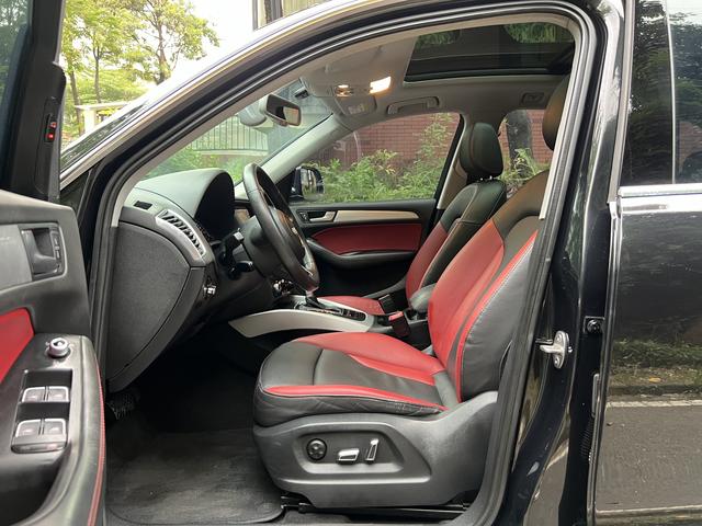 Audi Q5 2018 Heritage 40 TFSI Tech