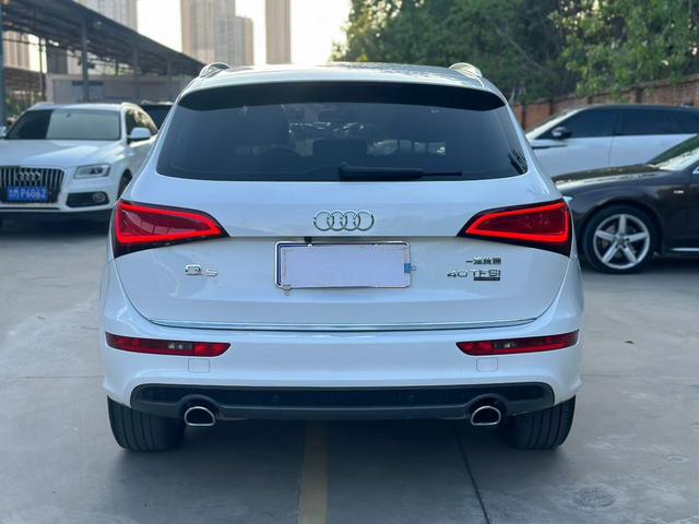 Audi Q5 2018 Heritage 40 TFSI Tech