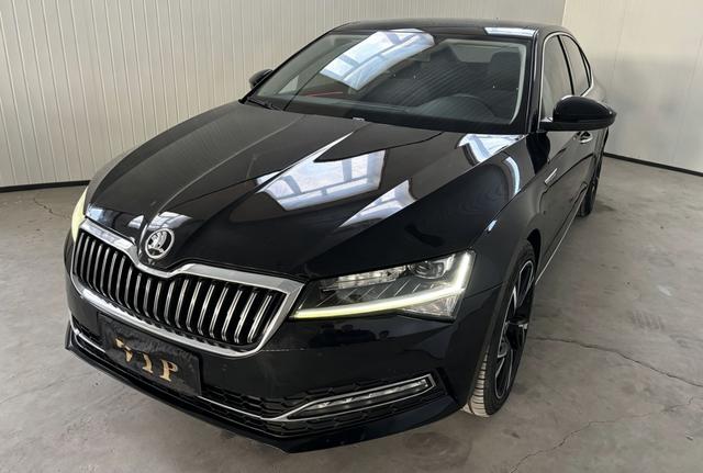 Skoda Superb 2023 TSI280 DSG Premium Plus
