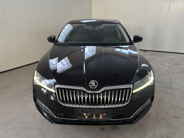 Skoda Superb 2023 TSI280 DSG Premium Plus