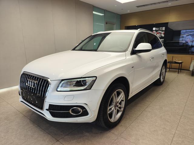 Audi Q5 2018 Heritage 40 TFSI Tech