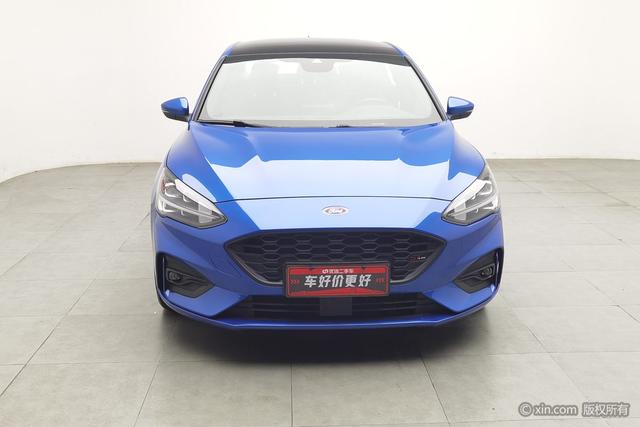Ford Focus 2020 Sedan EcoBoost 180 Auto ST Line