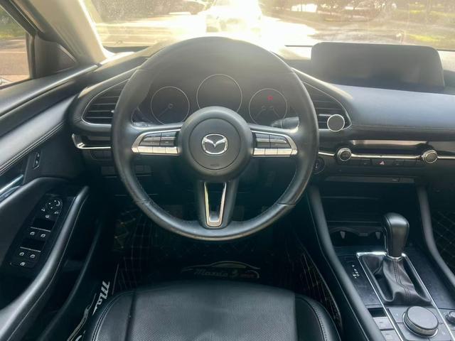 Mazda 3 Mazda3 2020 2.0L Auto Quality elegant