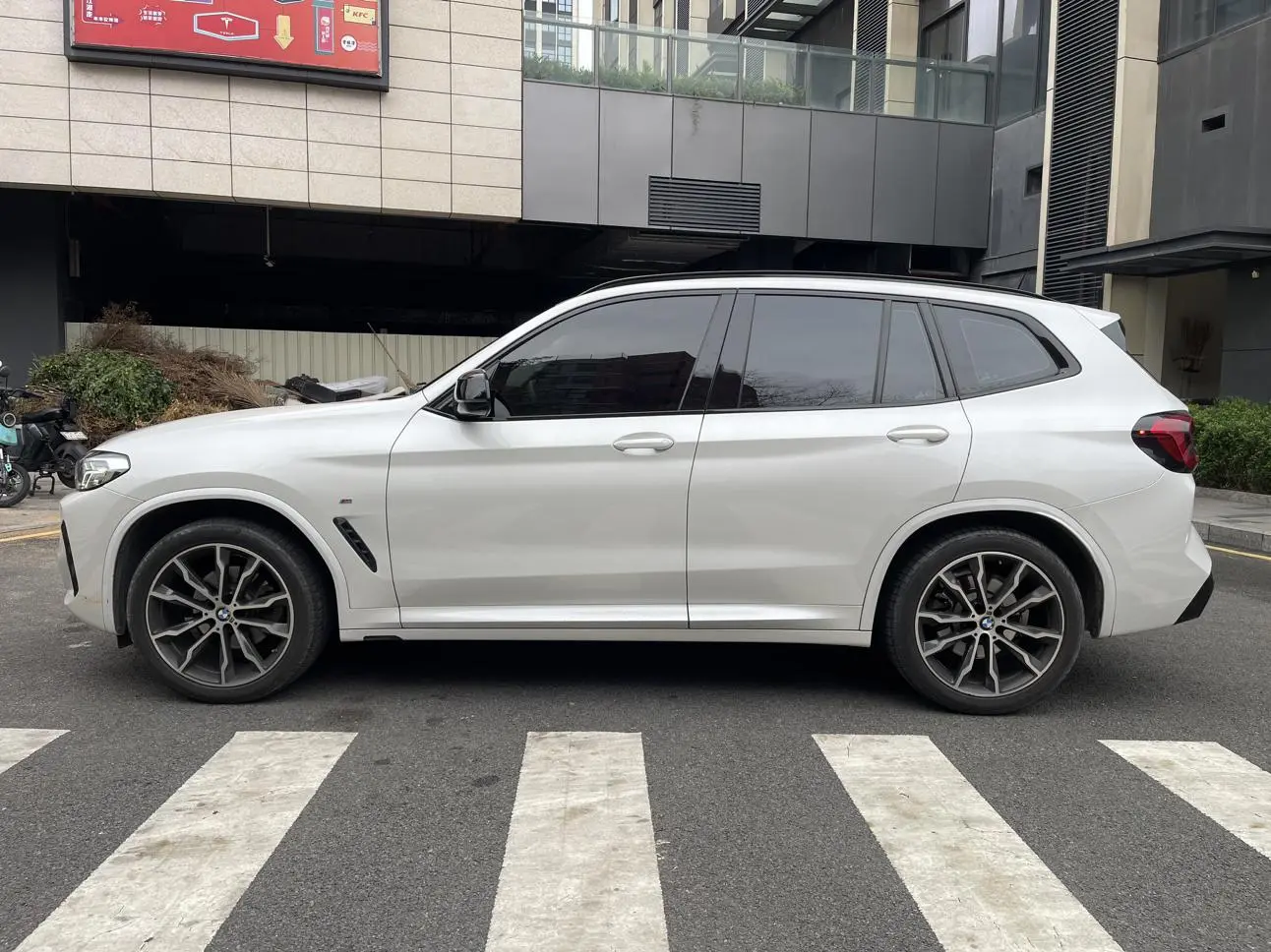 BMW X3 2022 xDrive30i Leading M