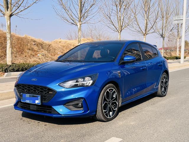 Ford Focus 2020 Hatchback EcoBoost 180 Auto ST Line