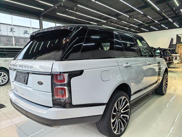 Land Rover Range Rover 2019 3.0 V6 SC handed down from generation to generation