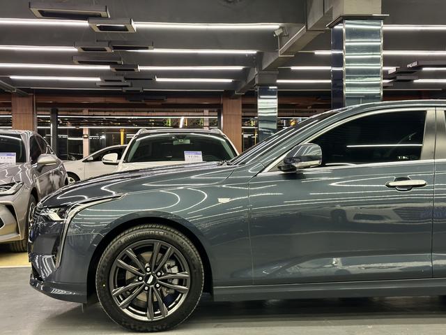 Cadillac CT4 2022 28T Luxury