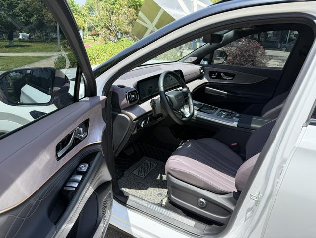 Chery Tiggo 9 2025 2.0T AT 2WD Premium Plus
