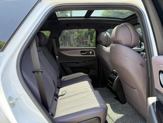 Chery Tiggo 9 2025 2.0T AT 2WD Premium Plus
