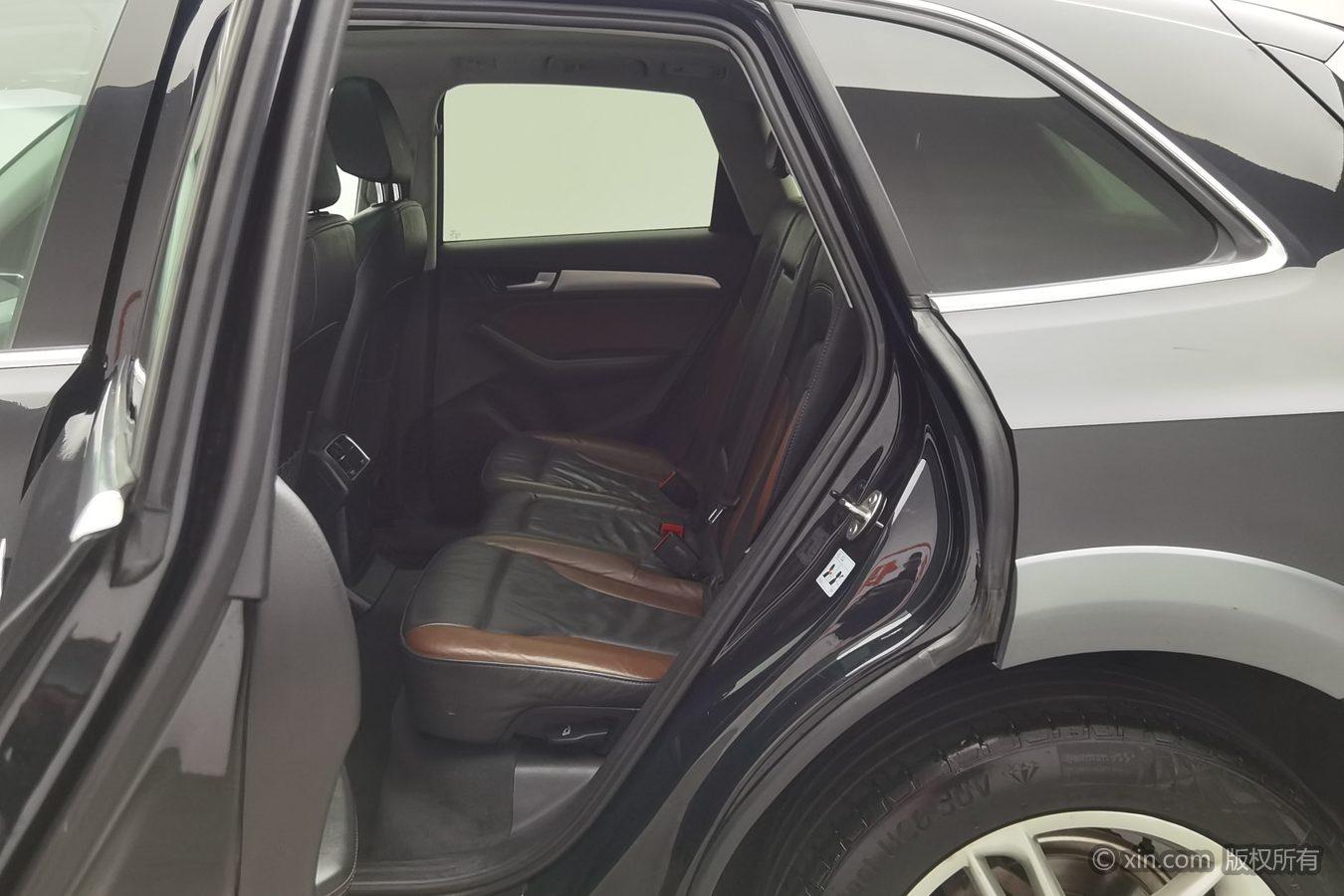 Audi Q5 2018 Heritage 40 TFSI Tech