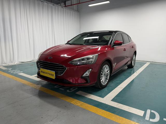 Ford Focus 2019 Sedan EcoBoost 180 Auto front Shine