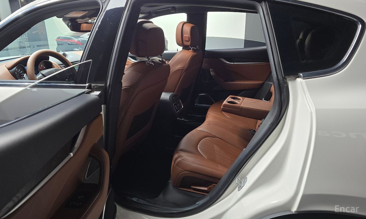 Maserati Levante 3.0 S AWD Premium 2018