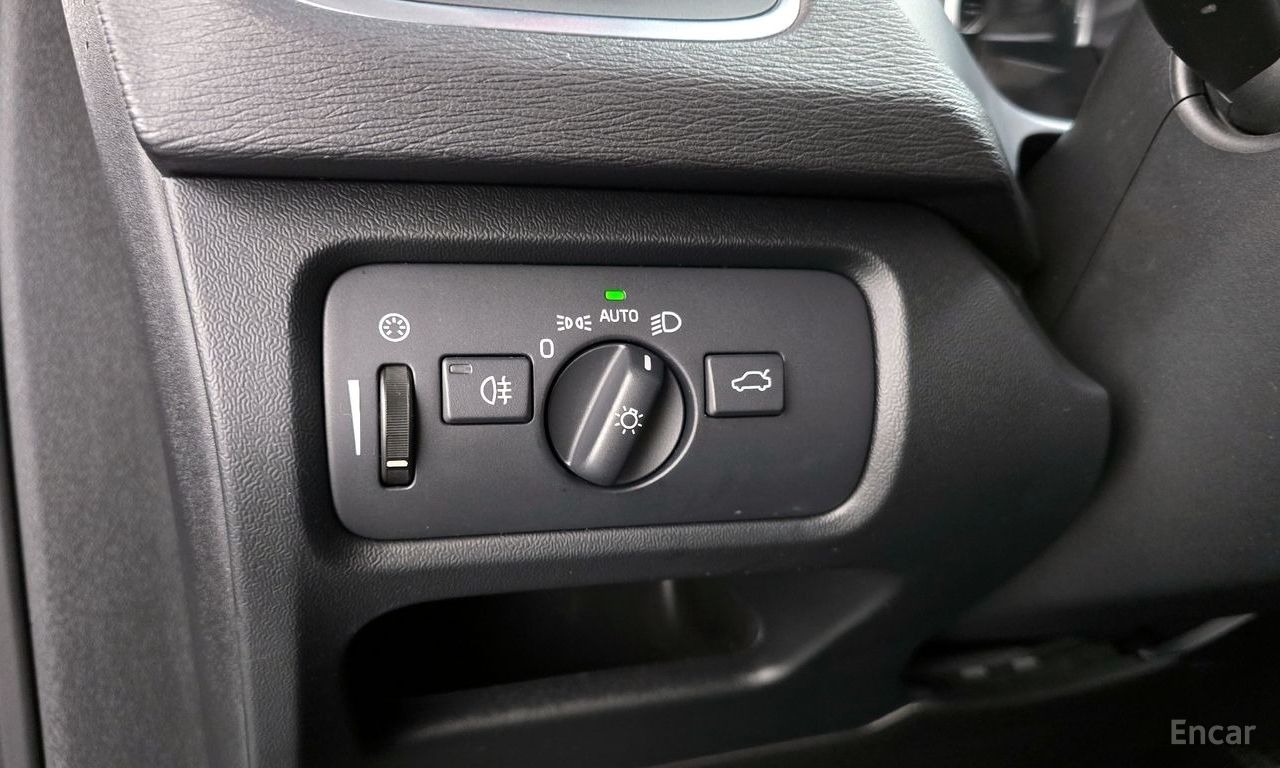 Volvo V40 D3 2018