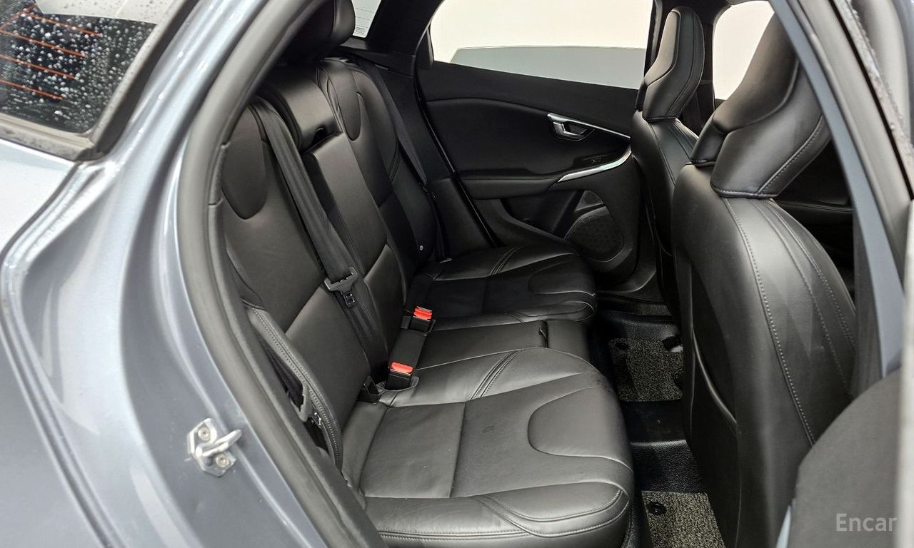 Volvo V40 D3 2018