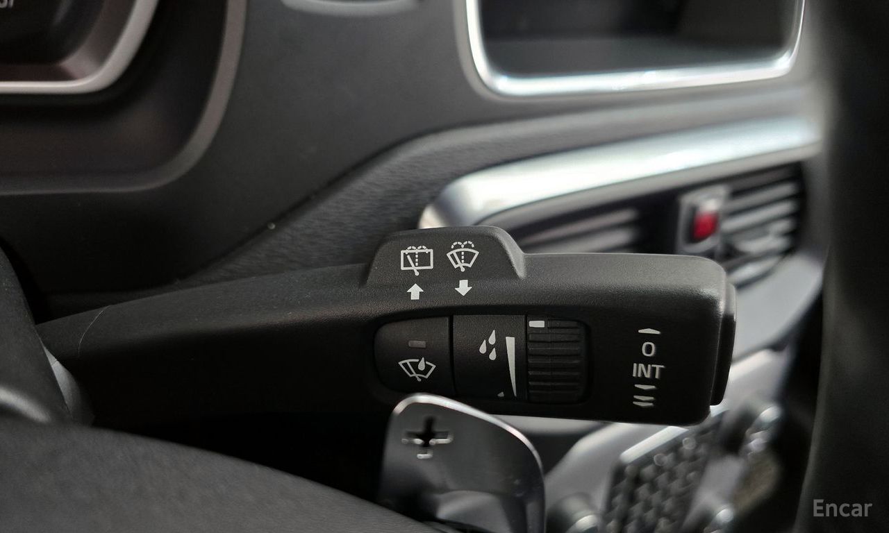 Volvo V40 D3 2018