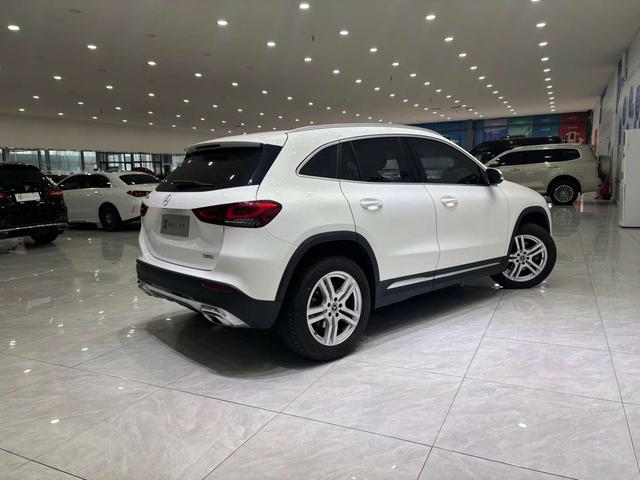 Mercedes-Benz GLA 2023 GLA 200