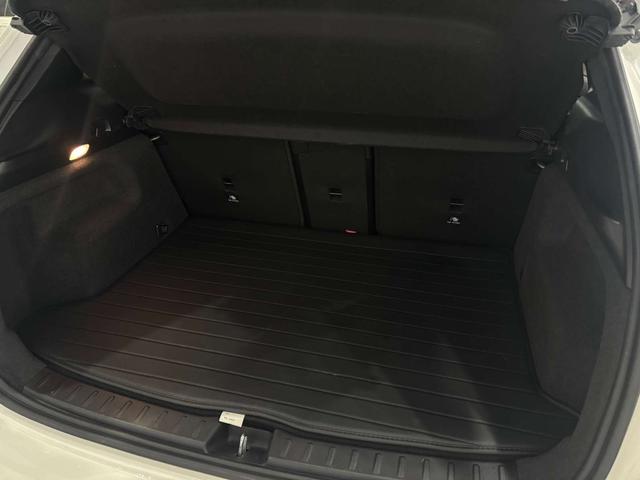 Mercedes-Benz GLA 2023 GLA 200