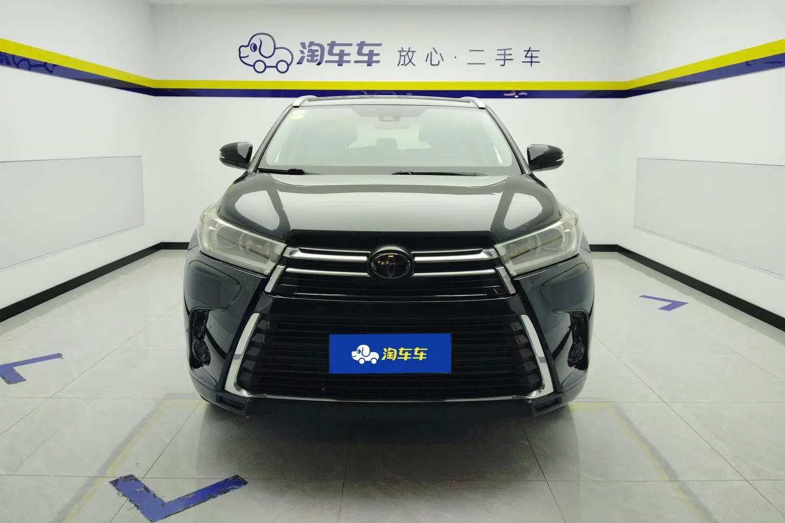 Toyota Highlander 2018 2.0T 4WD Premium 7 seat China V