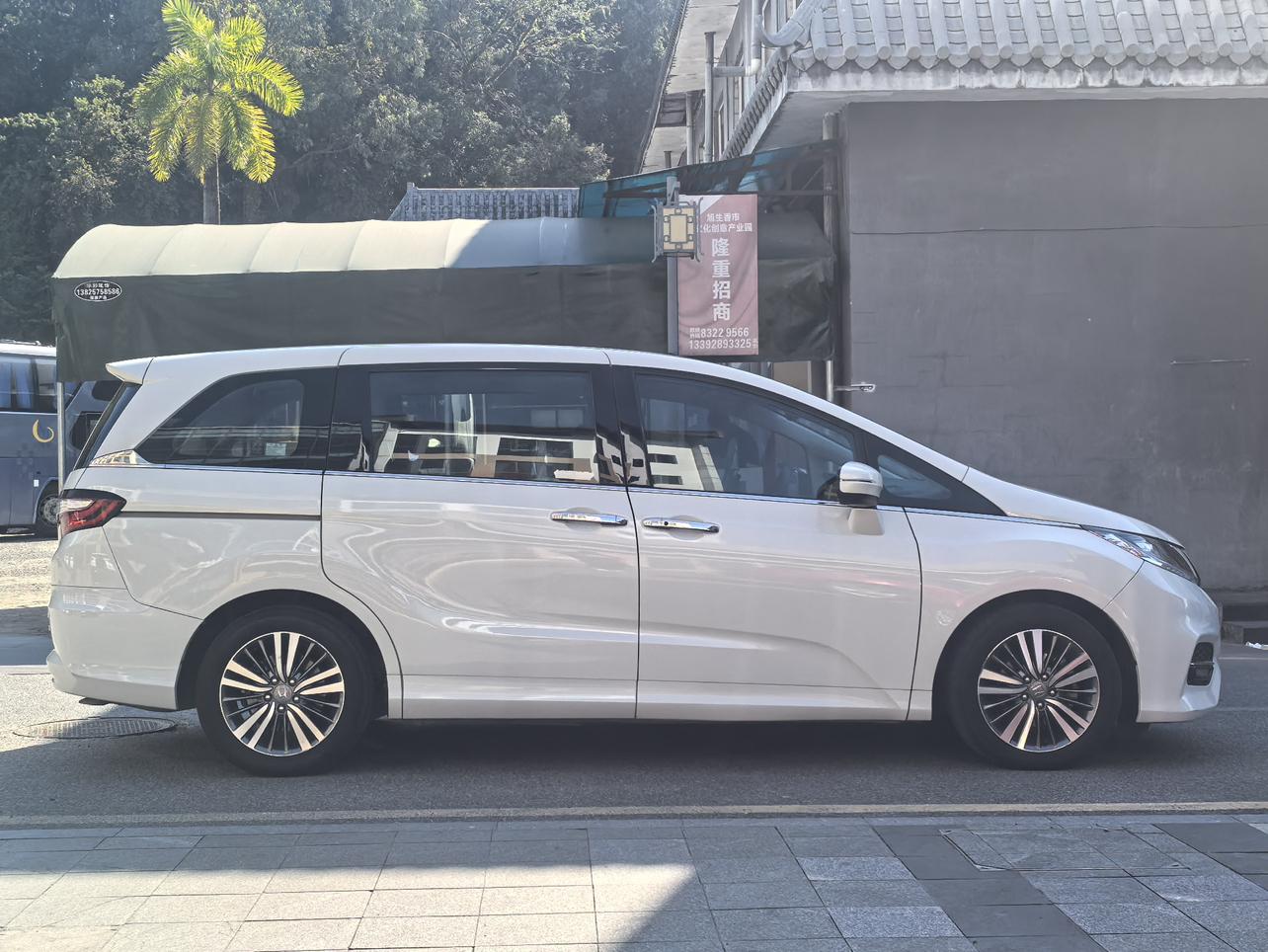 Honda Odyssey 2018 2.4L Luxury