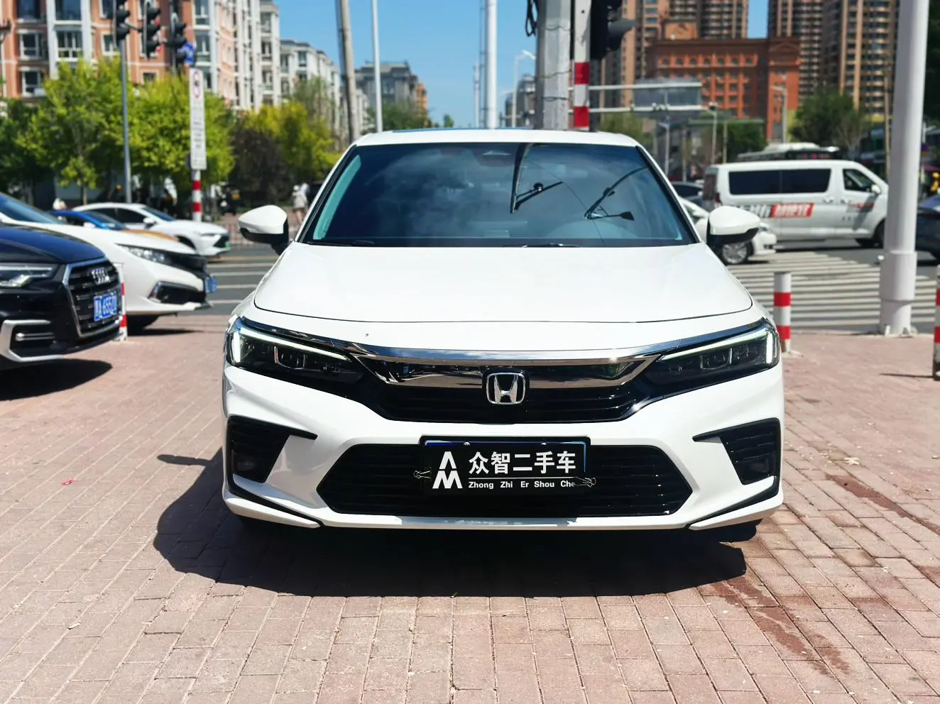 Honda Civic 2022 240TURBO CVT Dynamic C