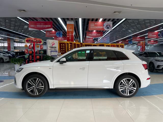 Audi Q5L 2022 Facelift 40T Dynamic Luxury