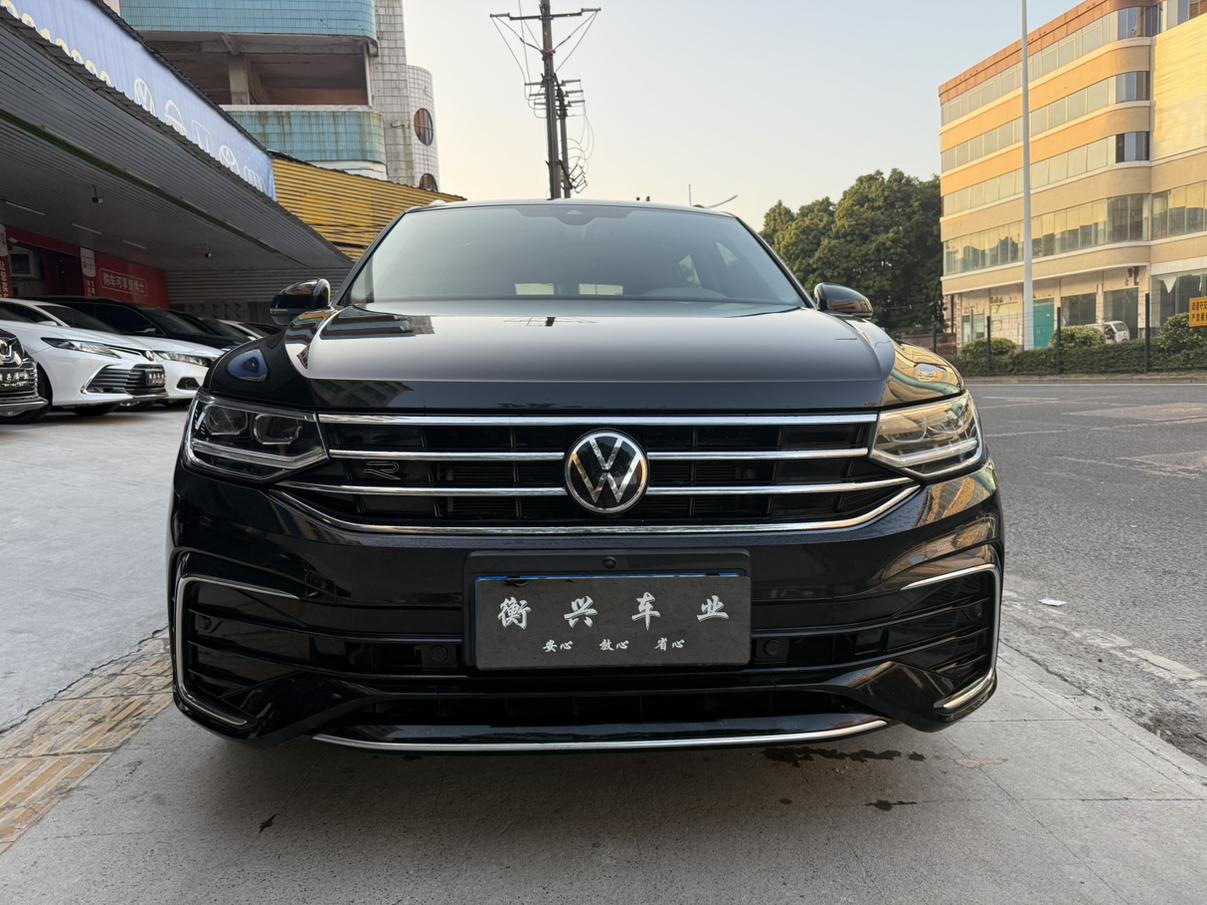 Volkswagen Tiguan L 2022 330TSI Auto 2WD R-Line Premium Enjoy