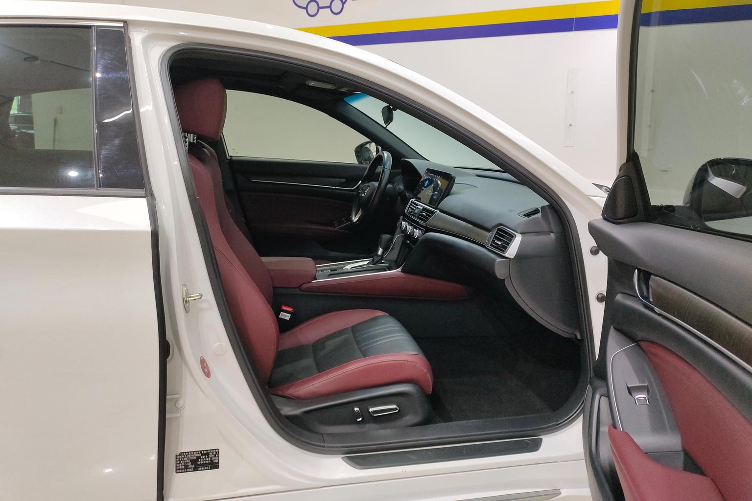 Honda Inspire 2022 260TURBO