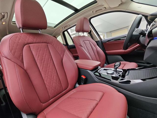 BMW X3 2022 xDrive25i M Sport Package