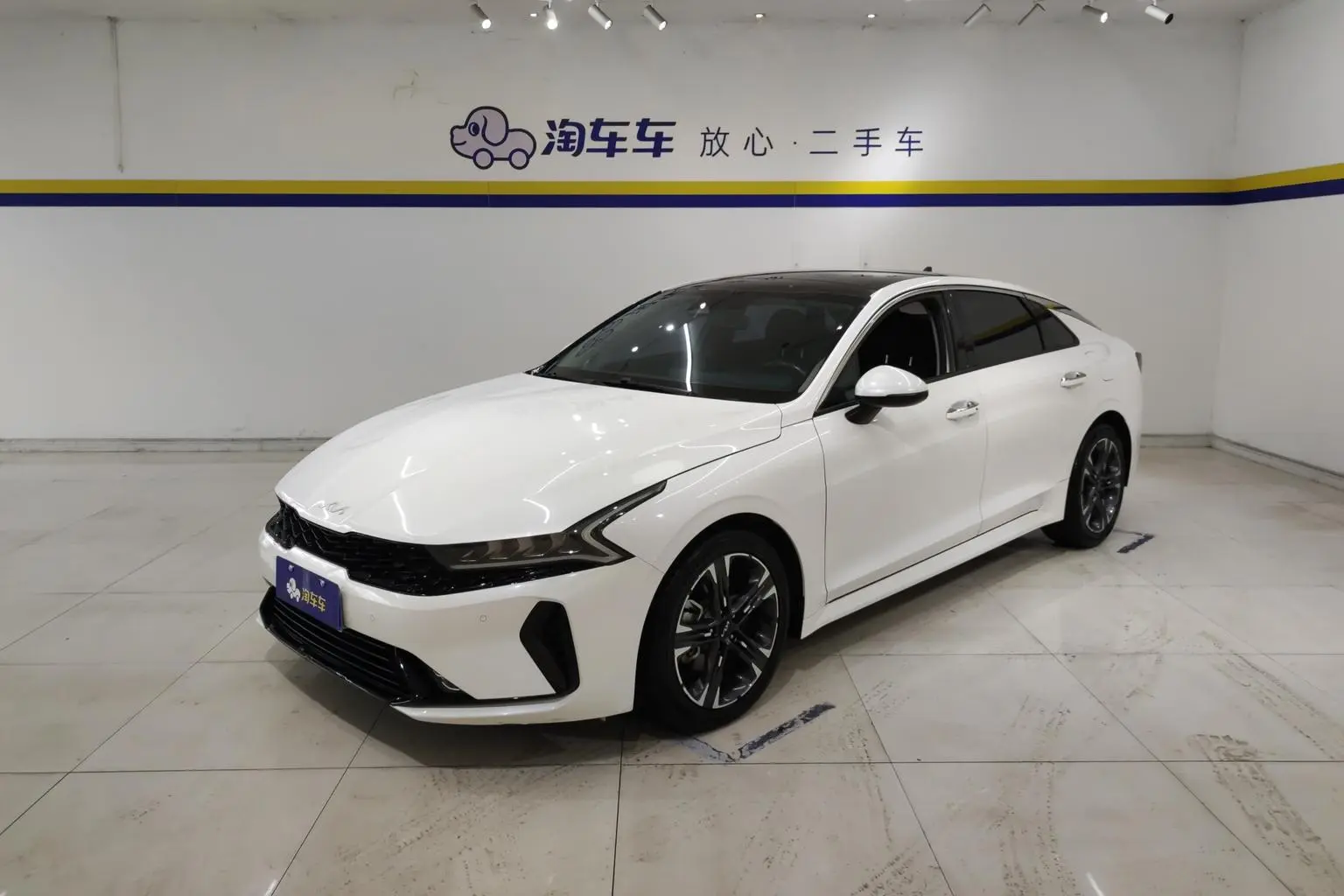 Kia K5 2021 270T CVVD