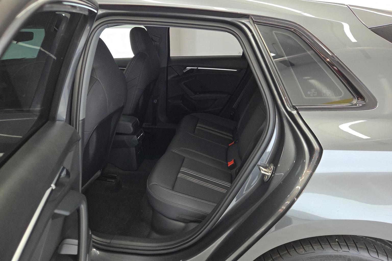 Audi A3 2022 Sportback 35 TFSI Sport Fashion