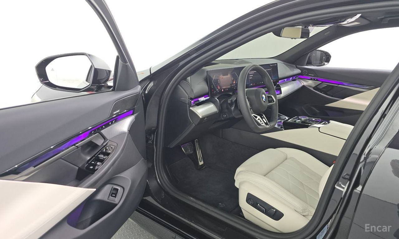 BMW 5 Series (G60) 520i M Sports 2026