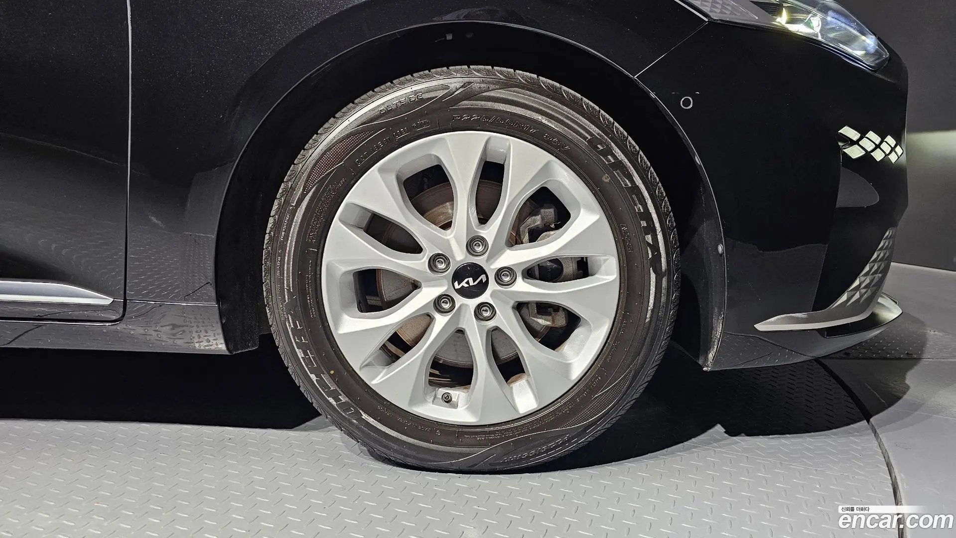 Kia K8 2.5 Gasoline 2WD 2021
