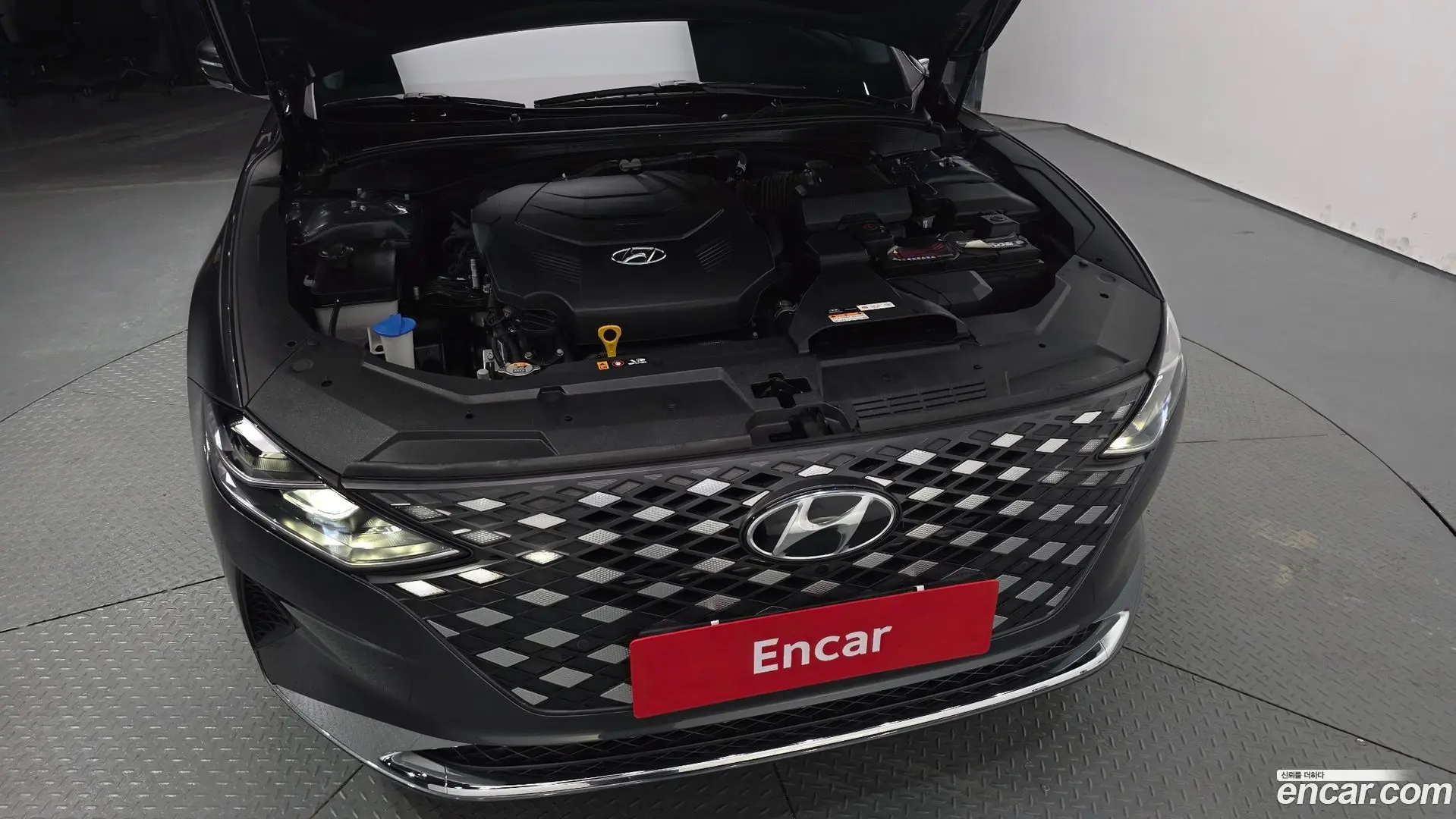 Hyundai Grandeur 3.3