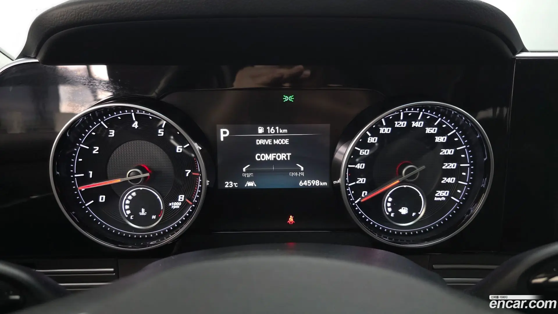 Hyundai Grandeur 3.3