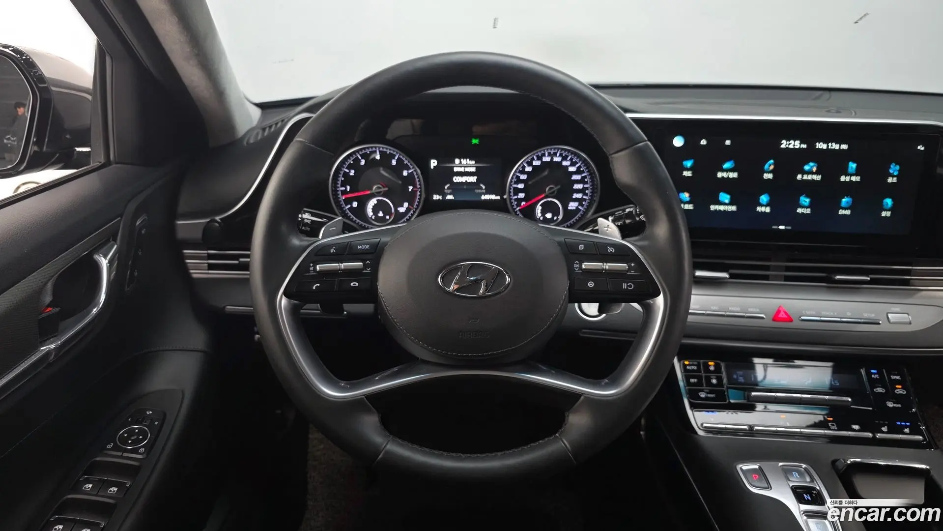 Hyundai Grandeur 3.3