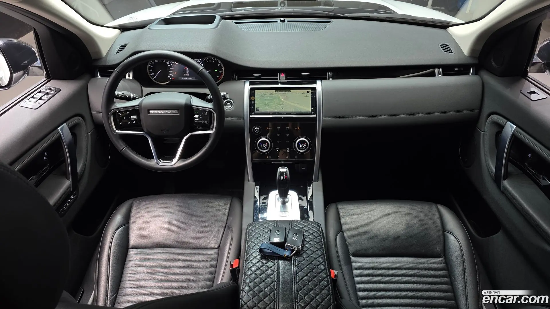 Land Rover Discovery Sport P250 SE