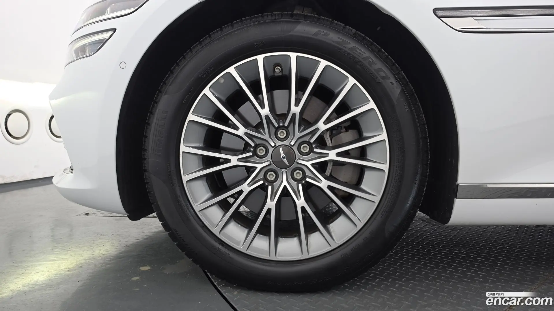 Genesis G80 Gasoline 2.5 Turbo 2WD