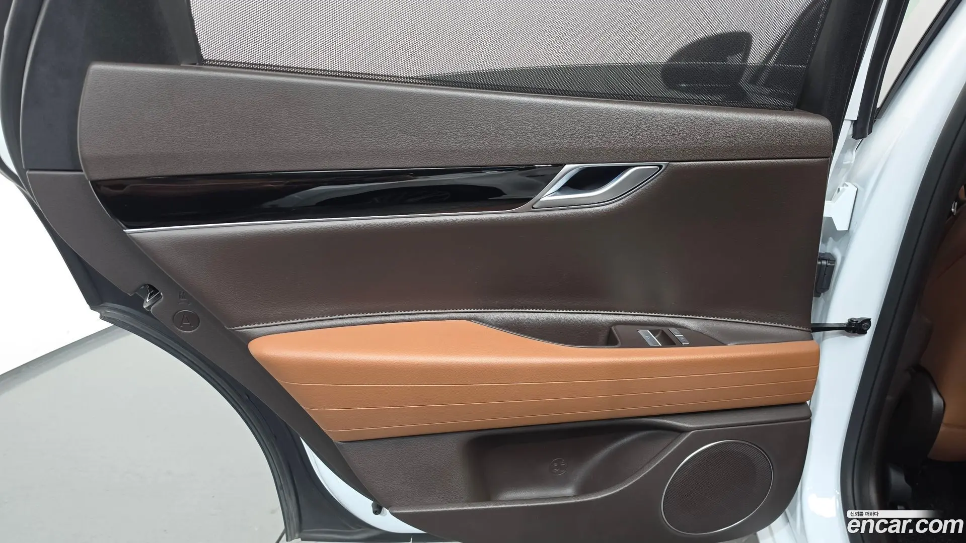 Genesis G80 Gasoline 2.5 Turbo 2WD