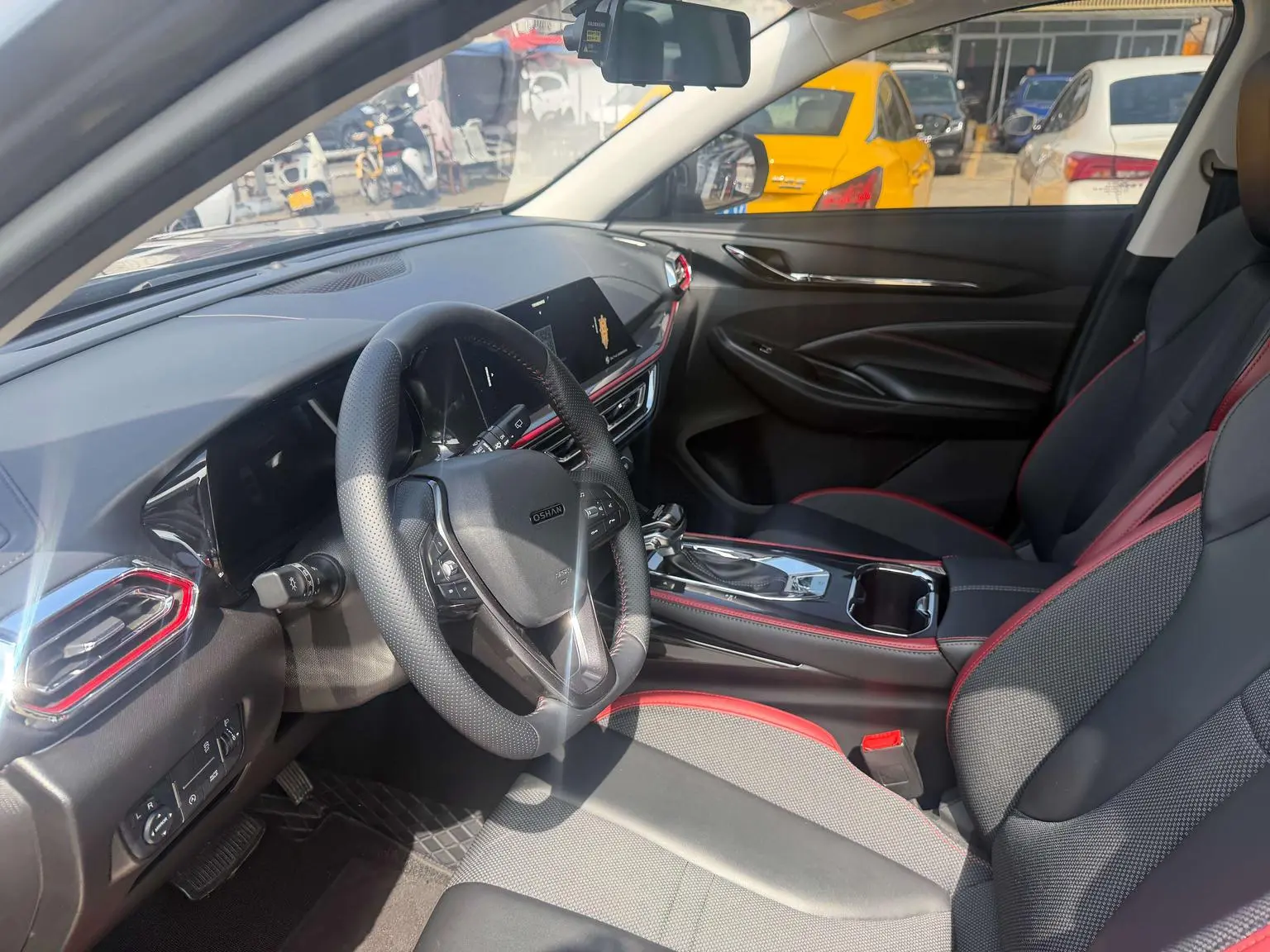 Changan Oshan X5 2023 Delight 1.5T DCT Luxury