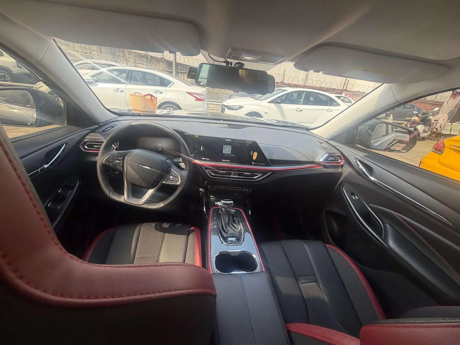 Changan Oshan X5 2023 Delight 1.5T DCT Luxury
