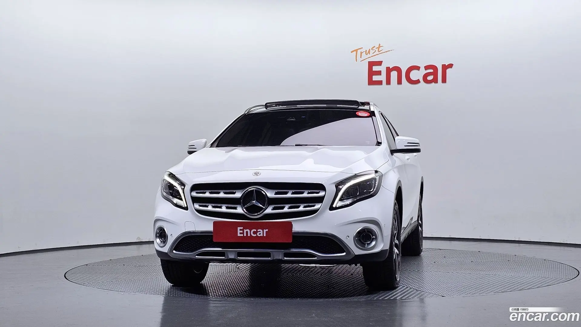 Mercedes-Benz GLA-Class GLA220 Premium 2017