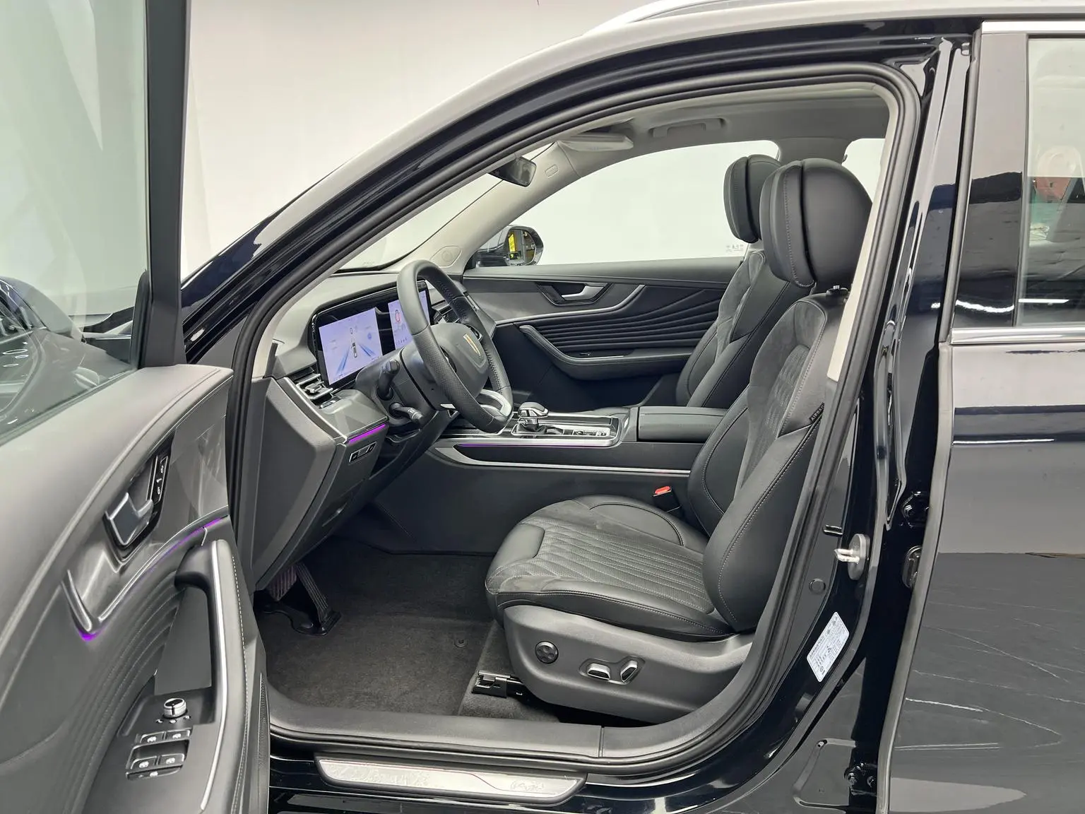 Hongqi HS5 2023 2.0T Pro