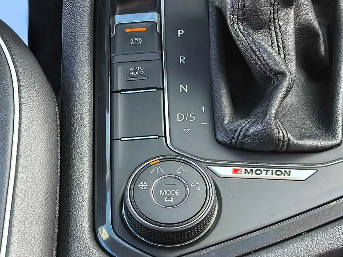 Volkswagen Tiguan 2018 330TSI 4WD