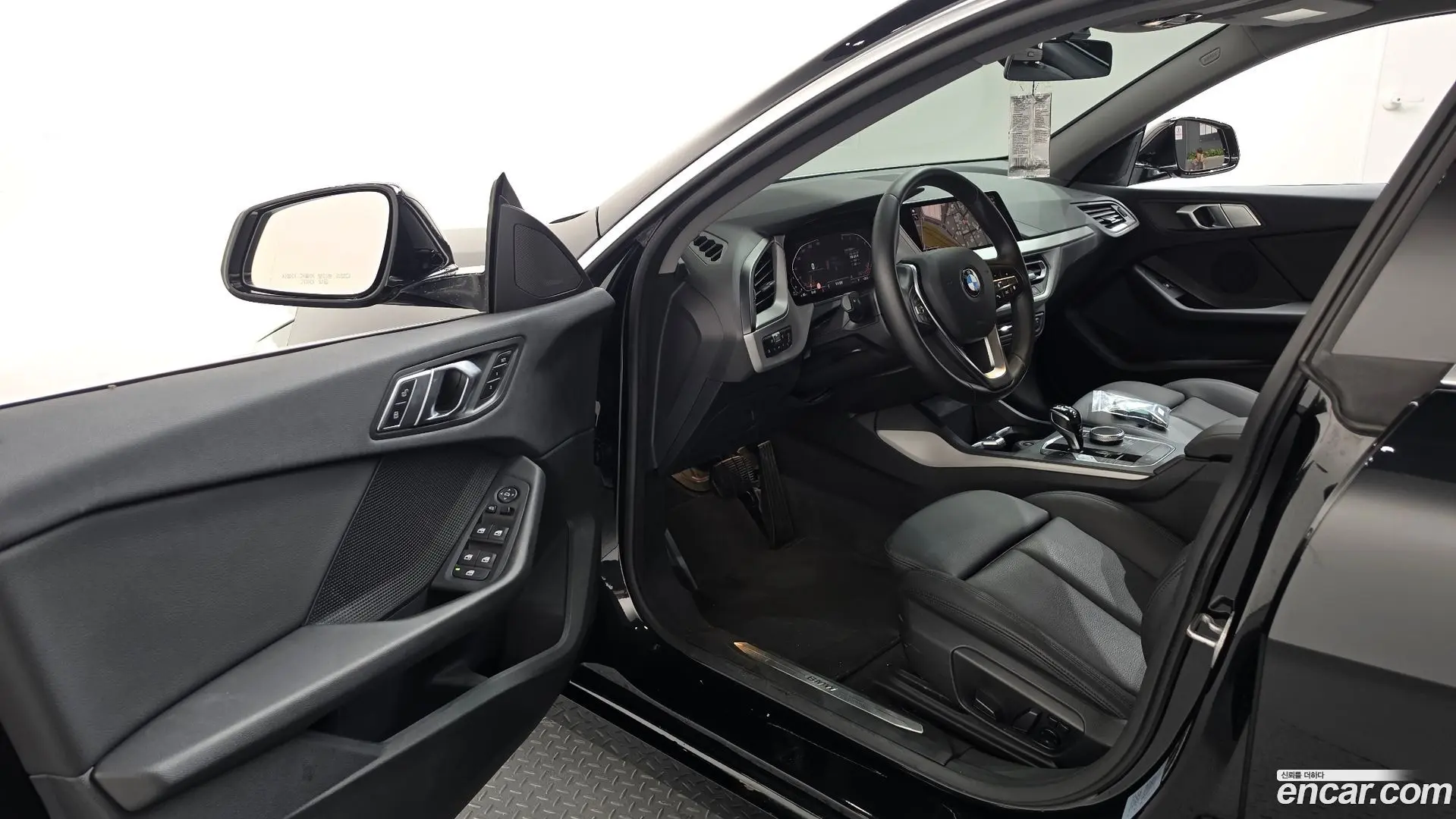 BMW 2-Series 218d Advantage 2020